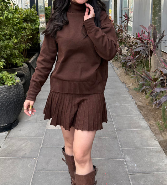 Oversized knitted suit